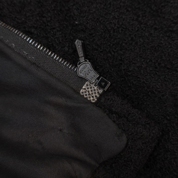 RARE Chanel Vintage‎ S/S 1993 Circa Black Tweed Corset with Gold Clover Buttons - Picture 8 of 10